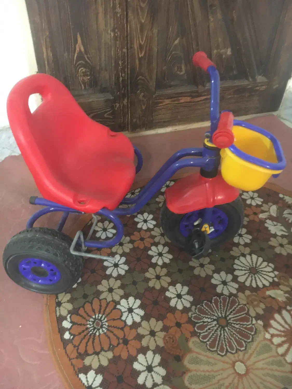 سه جرخه کودک برند جی تویز کاملا سالم در حد|دوچرخه، اسکیت، اسکوتر|ساوه, |دیوار