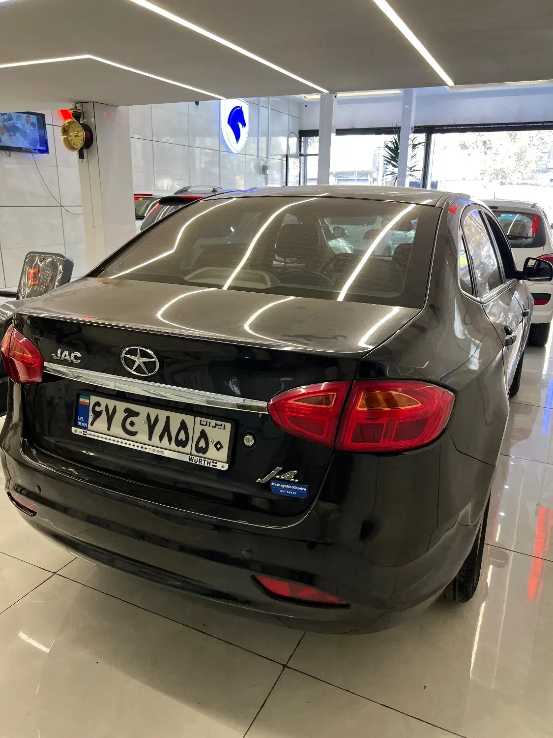 جک j4 مدل 1401 بسیار سالم و تمیز کم کار|خودرو سواری و وانت|تهران, آهنگ|دیوار