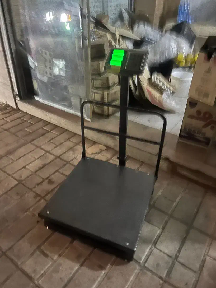 خریدار کارتن کیلویی ۱۸/۵۰۰ ضایعات کارتن|حراج|ورامین, خیر آباد|دیوار