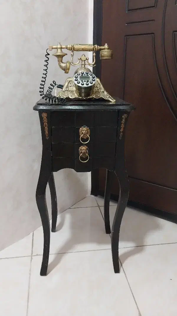 میز تلفن|میز تلفن|اراک, |دیوار