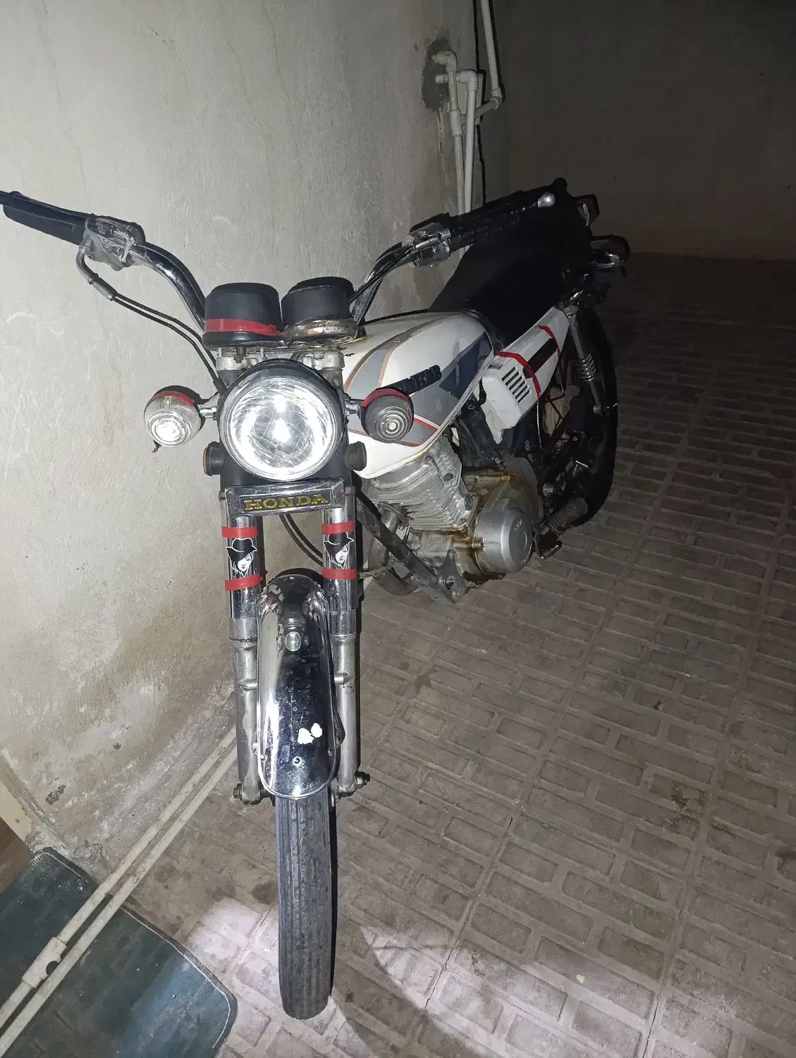 فروش هوندا125|موتورسیکلت|بم, |دیوار