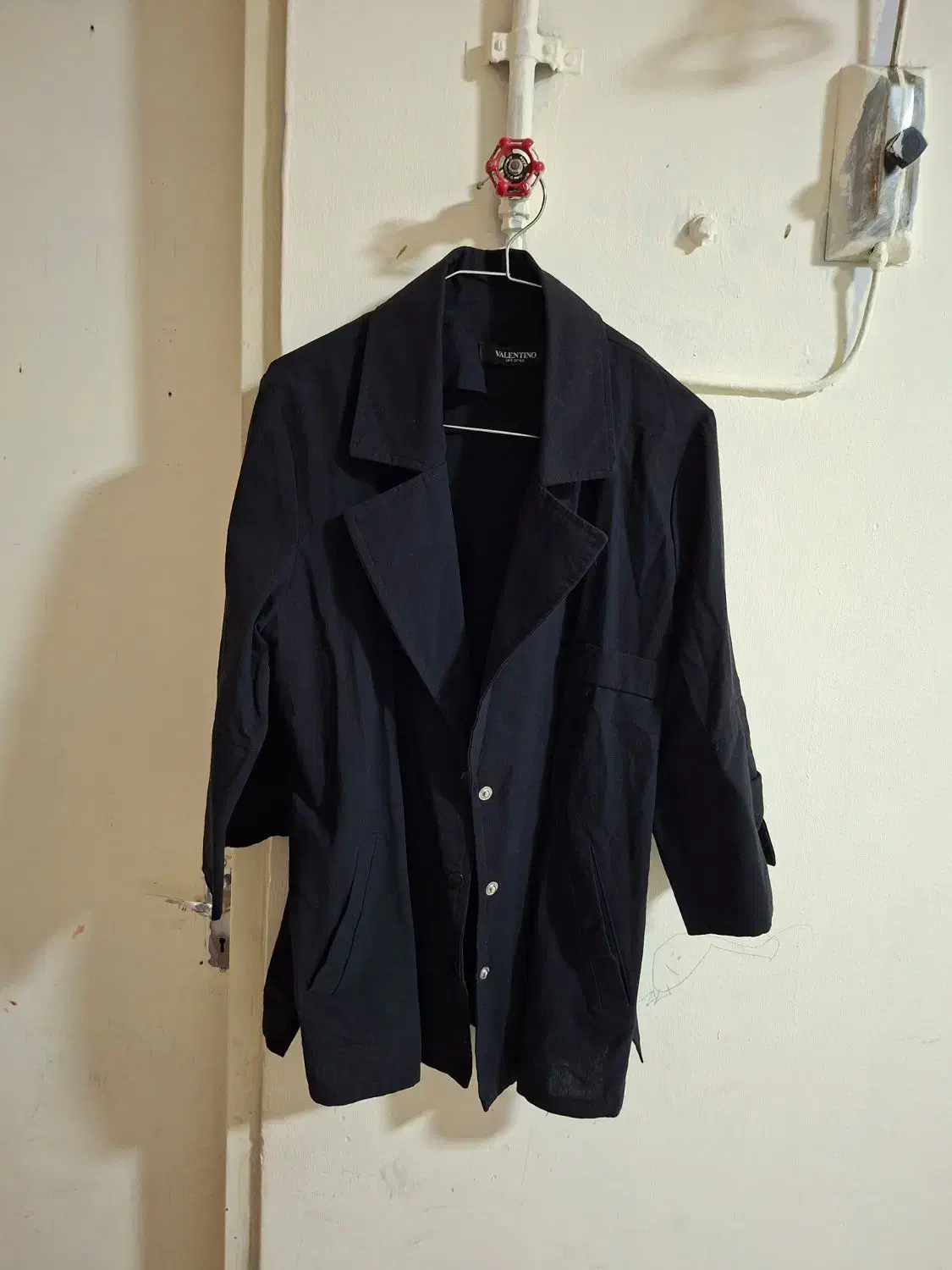 پالتو مانتو وغیره|لباس|شیراز, زند|دیوار