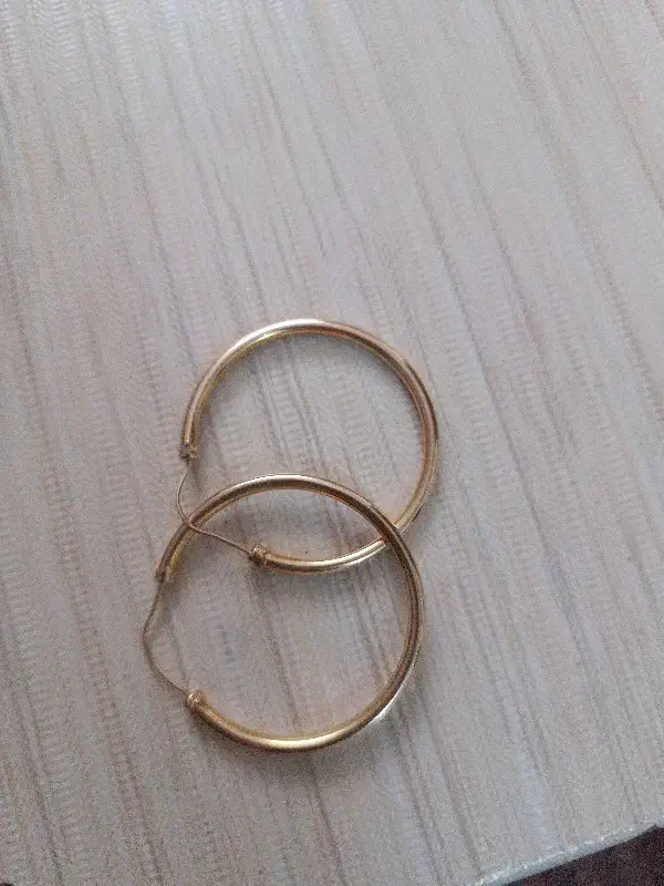 گوشواره و گردنبند  طلانو|جواهرات|همدان, |دیوار