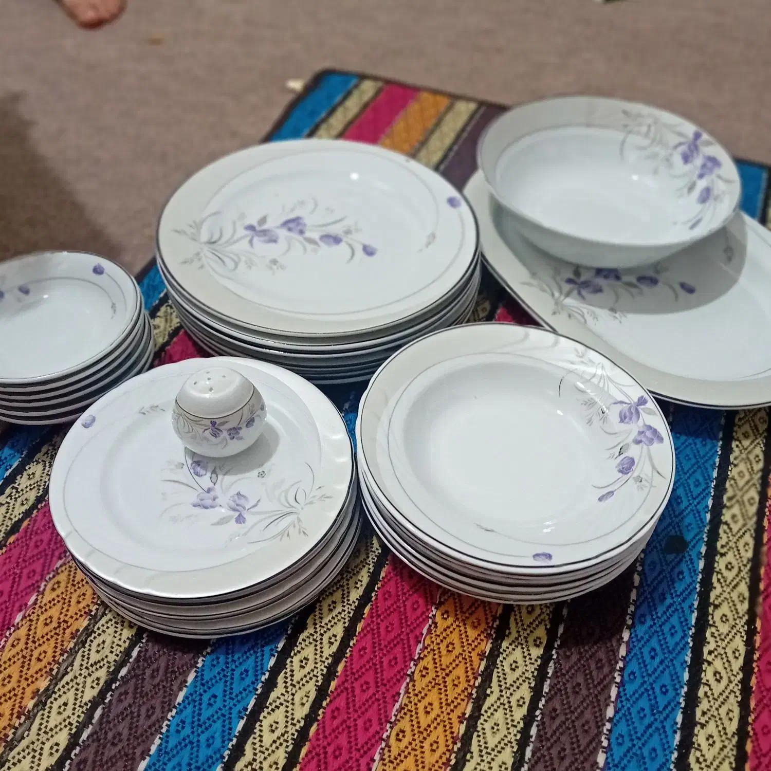 بشقاب چینی|ظروف سرو و پذیرایی|اهواز, کیانشهر|دیوار