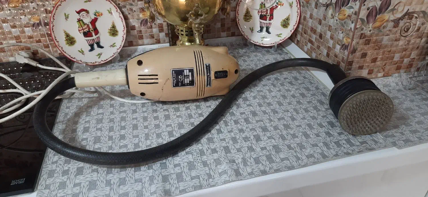 ماساژور صنعتی قدیمی سالم|کلکسیون اشیاء عتیقه|مشکین‌دشت, |دیوار