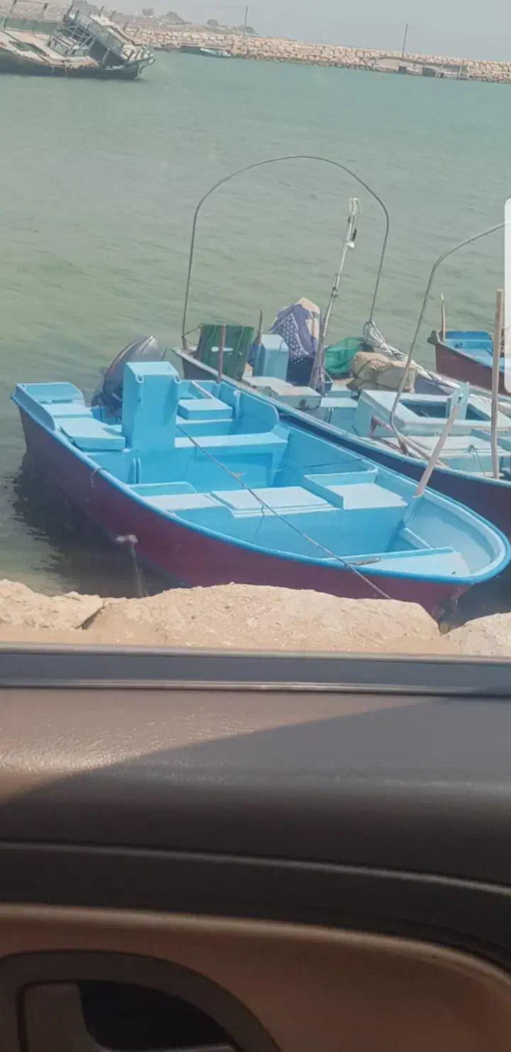 تشت ۲۰فوت نو وموتور۴۰مدل ۲۰۲۳|قایق و سایر وسایل نقلیه|بندر دیر, |دیوار