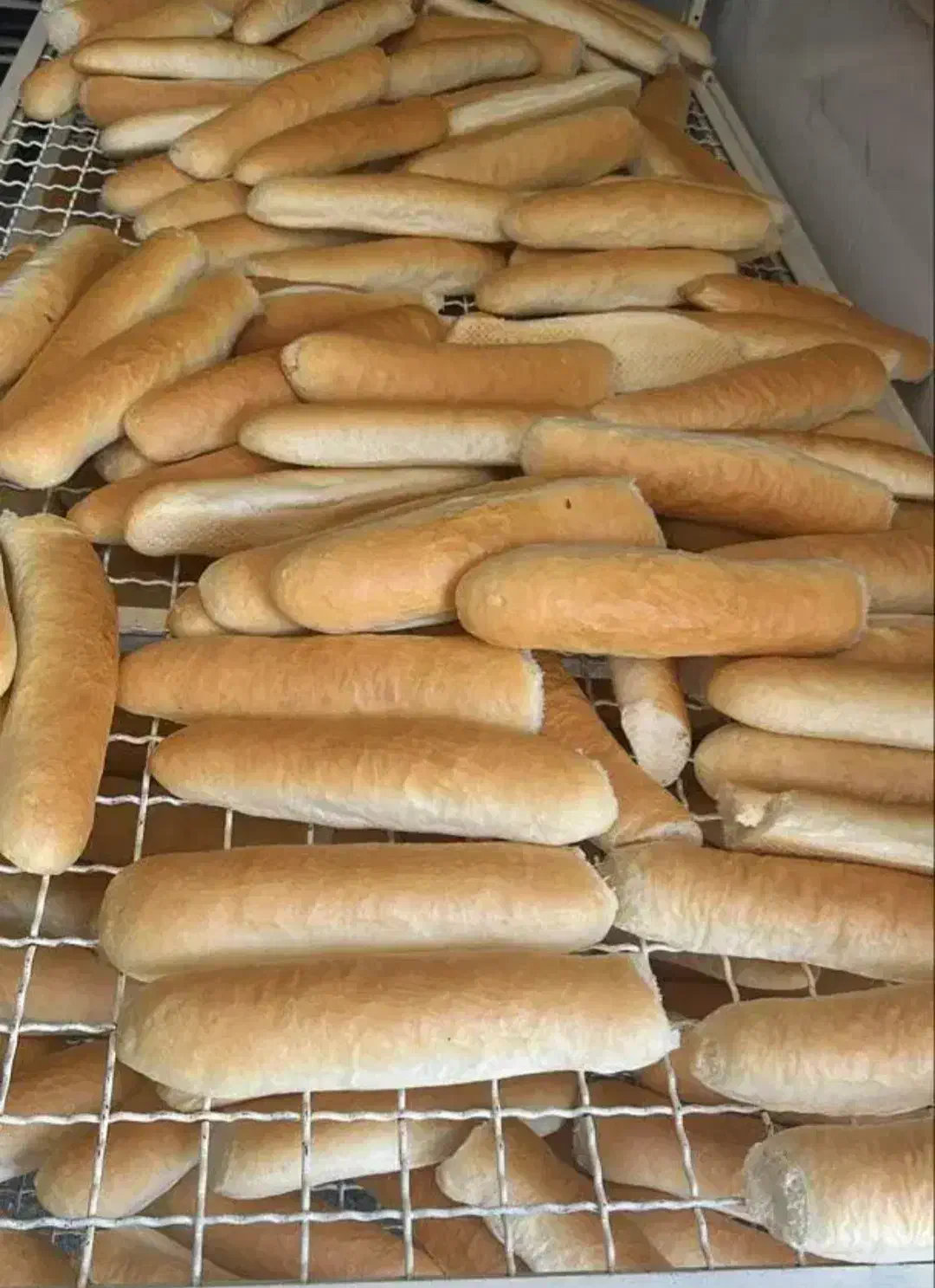 شاطر و وردست نان فانتزی|استخدام خدمات فروشگاه و رستوران|بند زرک, |دیوار