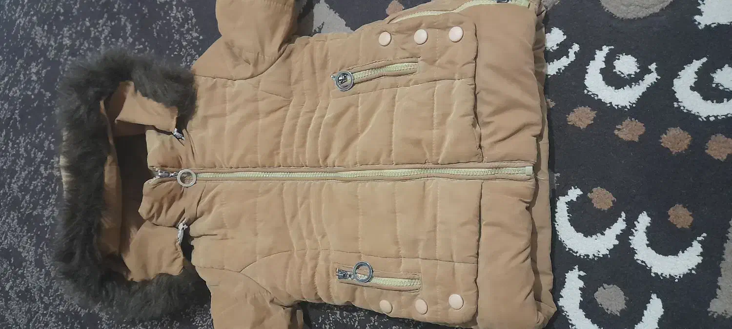 کاپشن بچه گانه ۲تا۴سال داخل خز|کفش و لباس بچه|کاشان, شهرک خاتم الانبیا (مسکن ملی کاشان)|دیوار