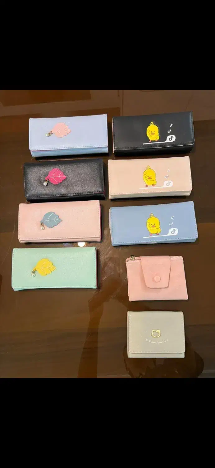 تعدادی کیف به فروش میرسد|کیف، کفش، کمربند|بوشهر, |دیوار