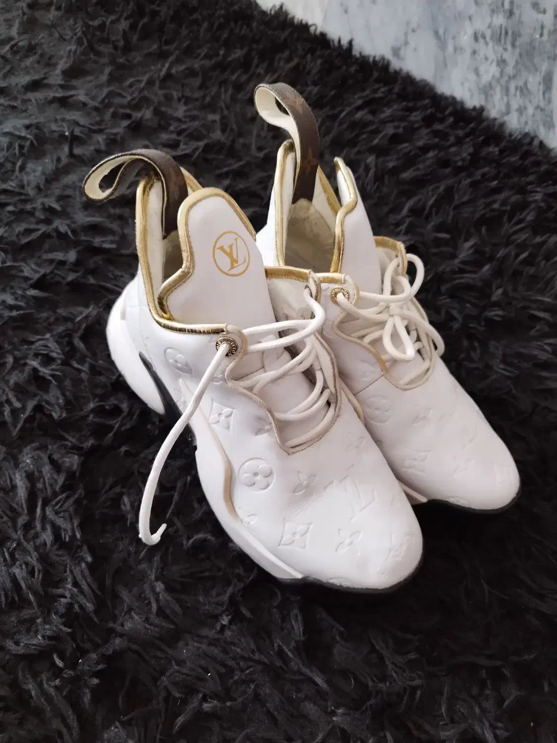 کتونی های کوالیتی ال وی|کیف، کفش، کمربند|آمل, |دیوار