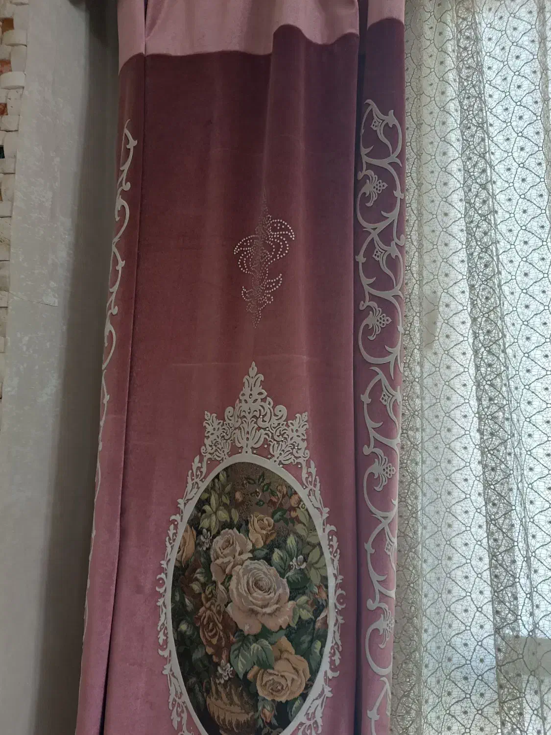 پرده|پرده، رانر، رومیزی|قرچک, میرزائی جنوبی|دیوار