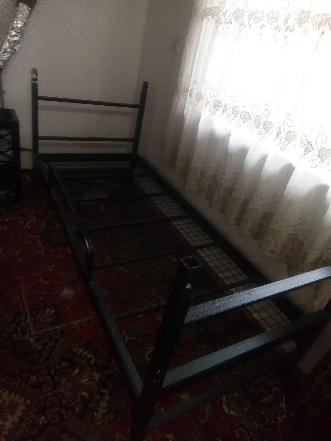 تخت خواب|تخت و سرویس خواب|رشت, حومه رشت|دیوار