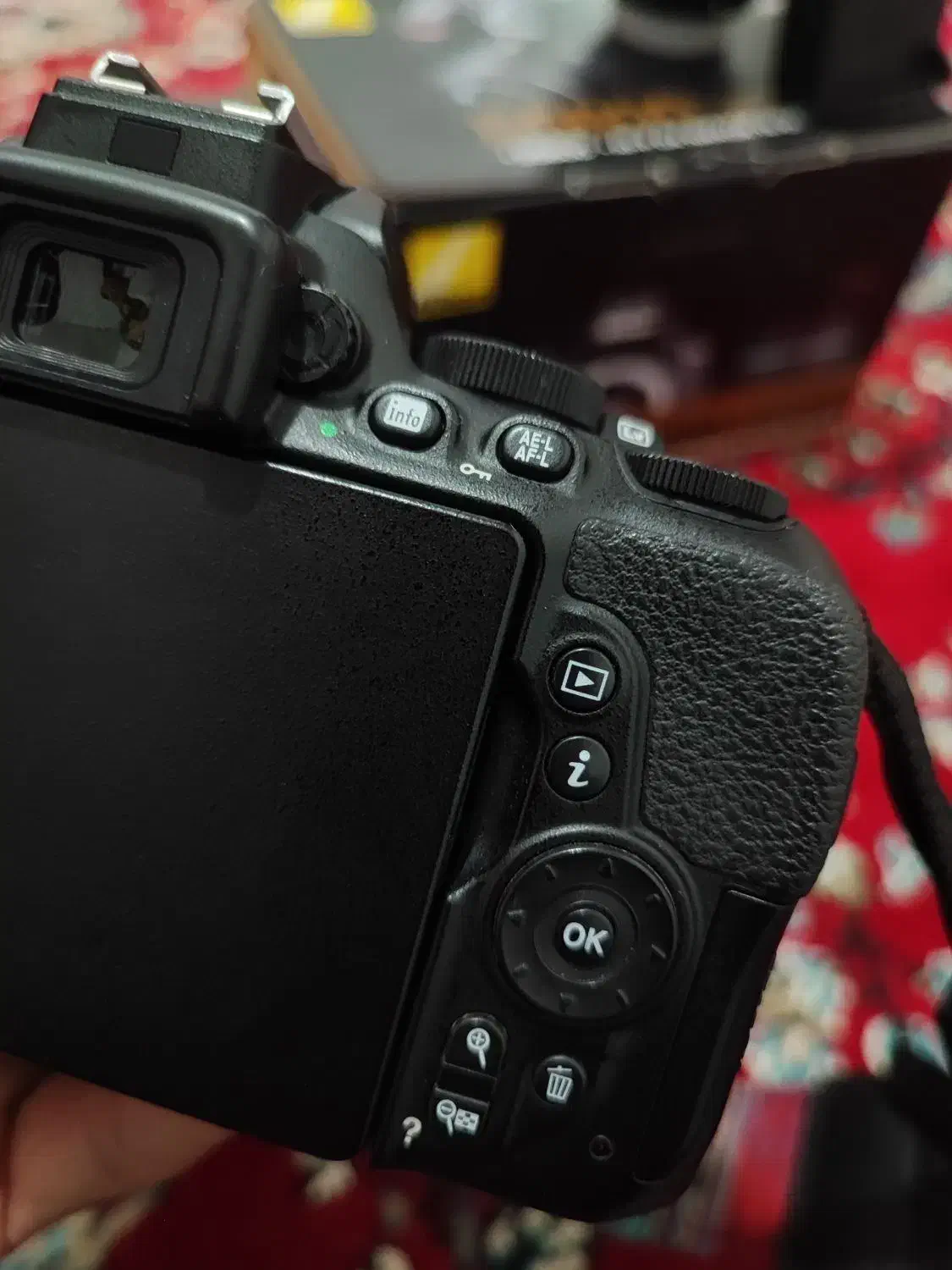 دوربین نیکون d5600 تمیز|دوربین عکاسی و فیلم‌برداری|مهاباد (آذربایجان غربی), |دیوار