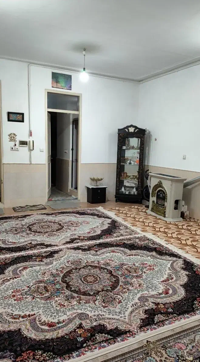 اجاره منزل ۱۰۰ متری|اجارهٔ خانه و ویلا|قم, نیروگاه|دیوار