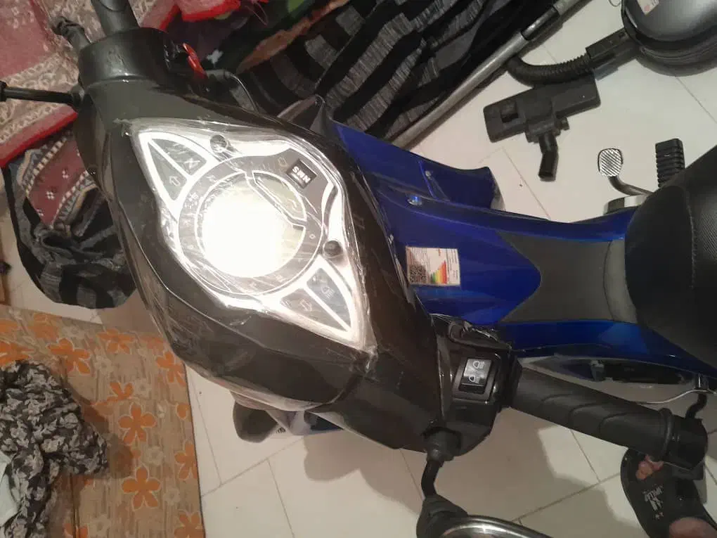 فروش نقدواقساط موتورسحر۱۳۵ مدل ۴۰۳خشک|موتورسیکلت|اصفهان, بهارستان|دیوار