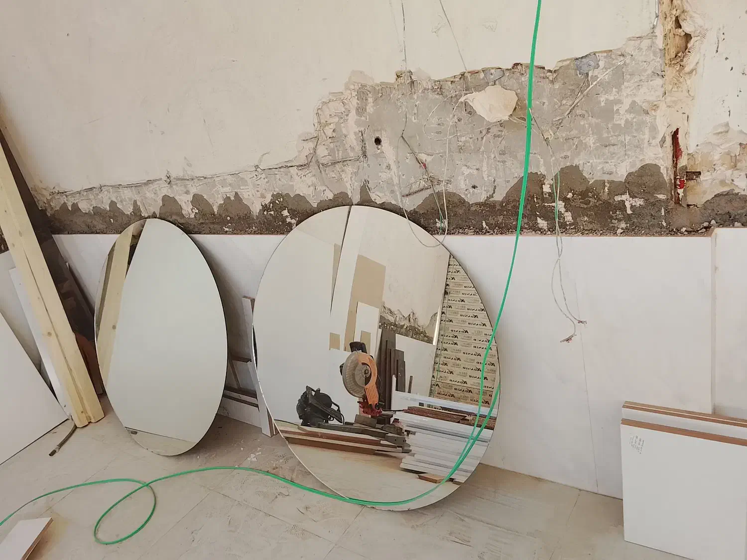 اینه آرایشگاه|آرایشگاه و سالنهای زیبایی|تربت جام, معدآباد|دیوار