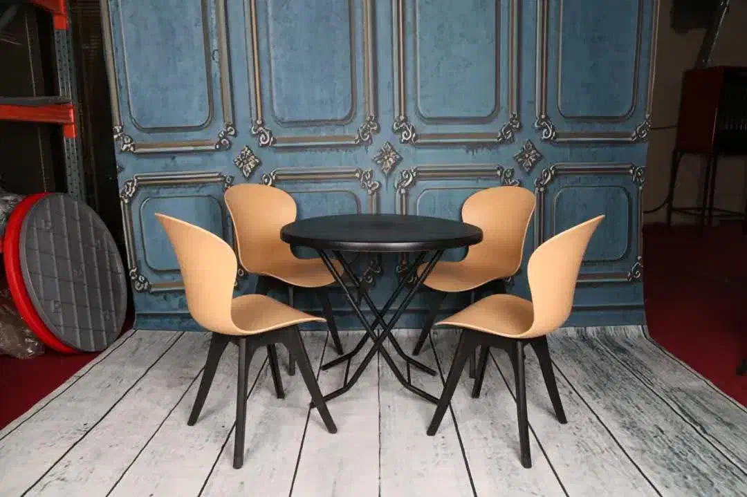 صندلی پلاستیکی نوین|میز و صندلی غذاخوری|شیراز, محراب|دیوار