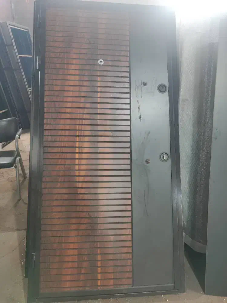 نصب دستگیره درب چوبی و ریگلاژ درب ضدسرقت|خدمات پیشه و مهارت|تهران, پاسداران|دیوار