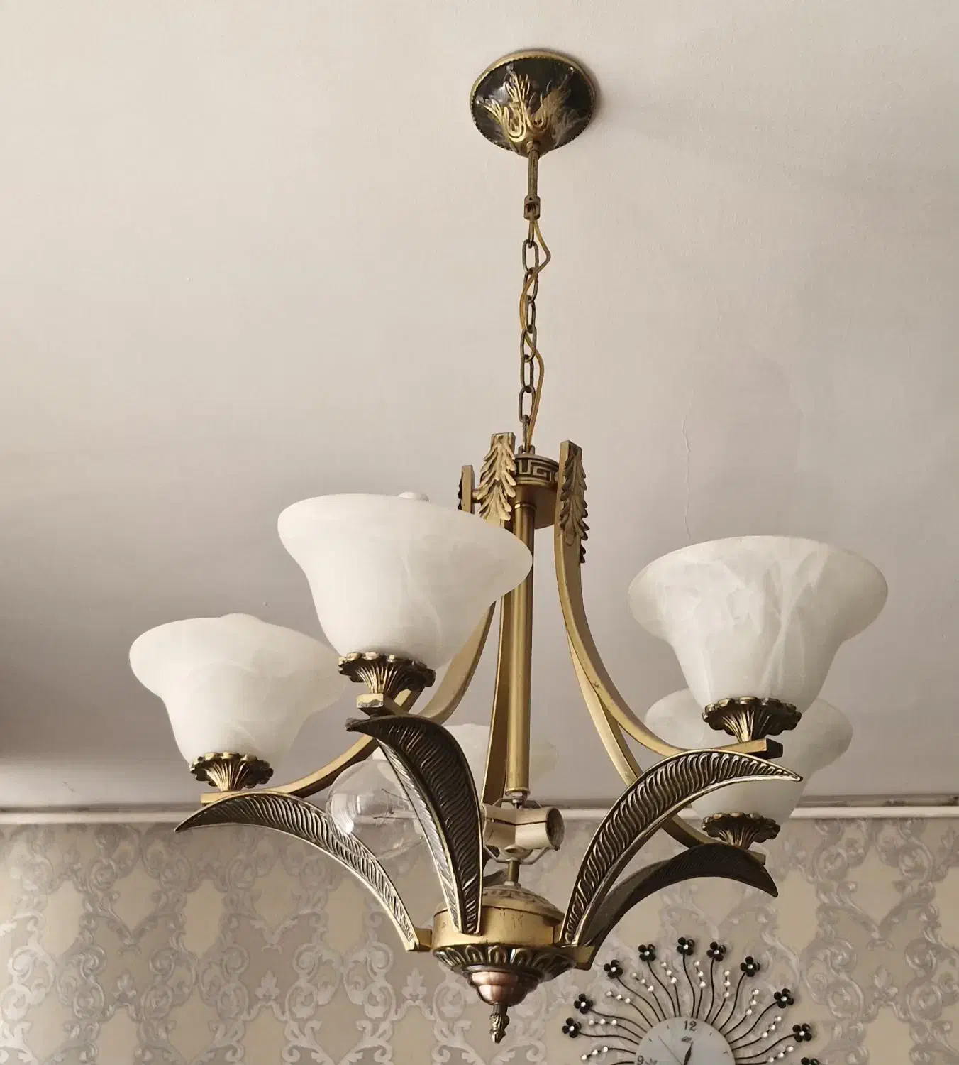 لوستر برنجی|لوستر و چراغ آویز|گلپایگان, |دیوار