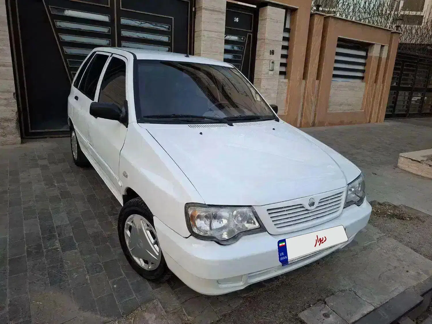 پراید ۱۱۱ مدل ۱۳۹۵ بیرنگ|خودرو سواری و وانت|قم, حاج زینل|دیوار