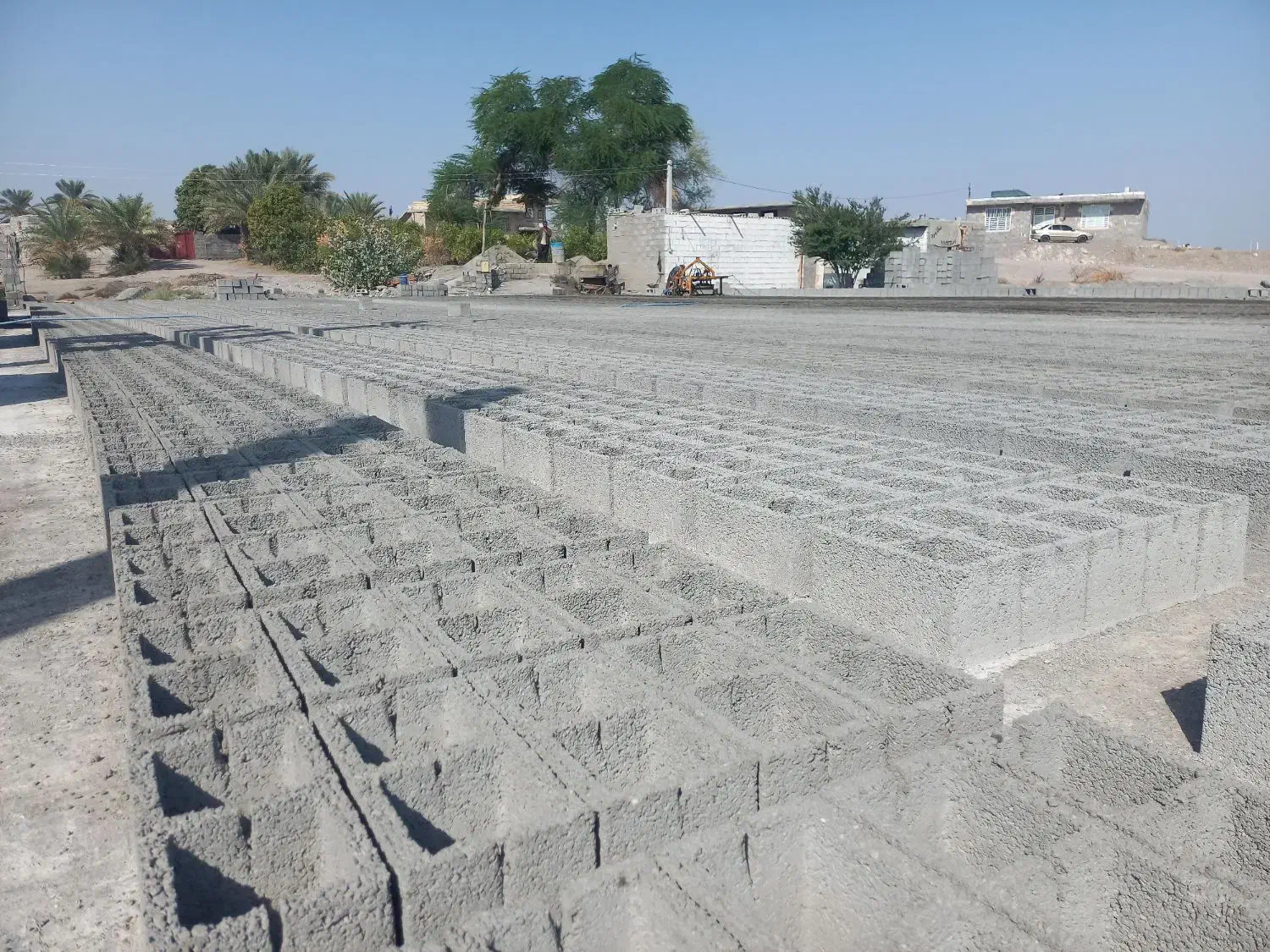 کار در کارگاه بلوک زنی هشتبندی|استخدام صنعتی، فنی، مهندسی|میناب, |دیوار