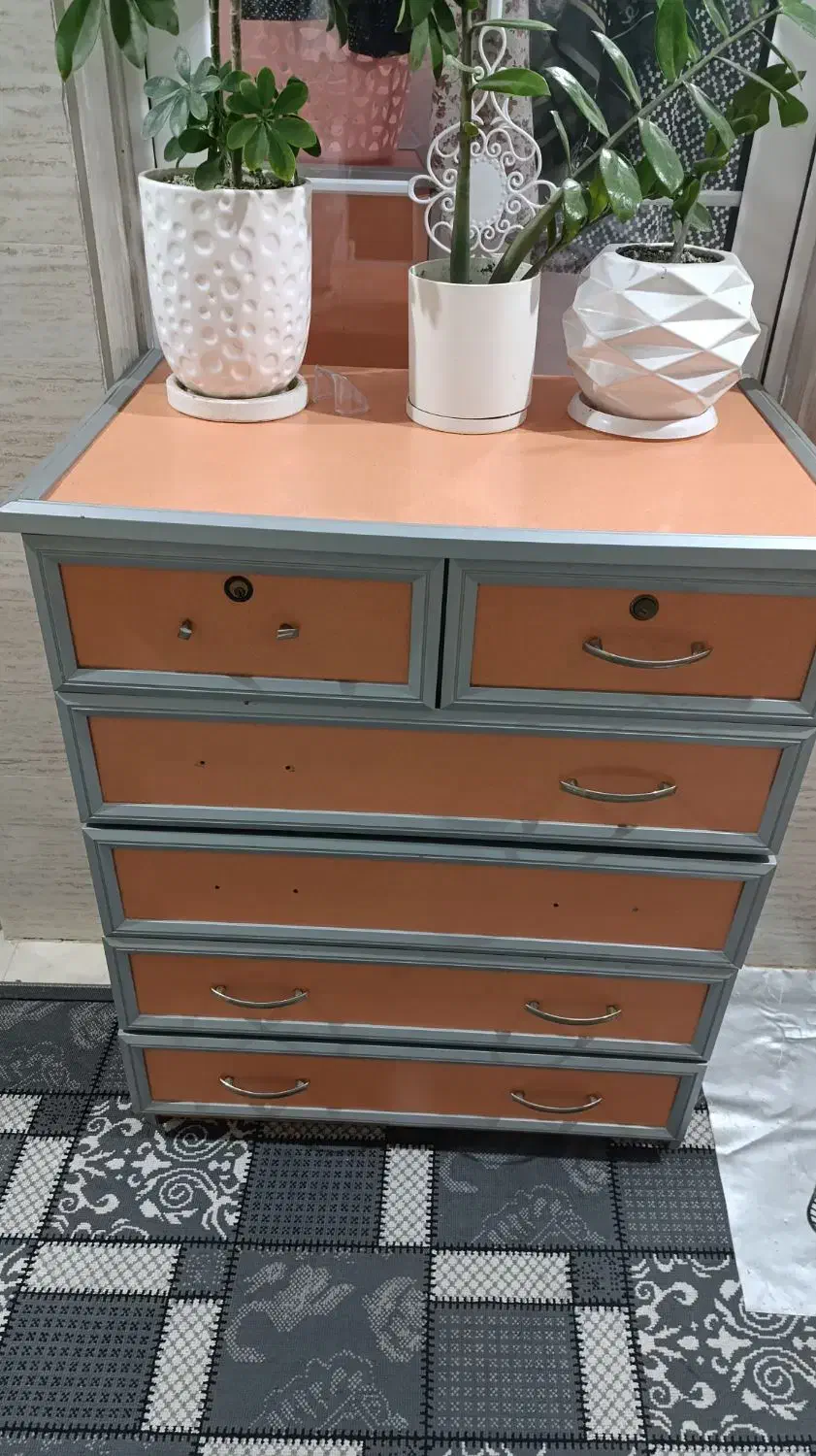 کمد دراور|جاکفشی، کمد، دراور|آستانه اشرفیه, |دیوار