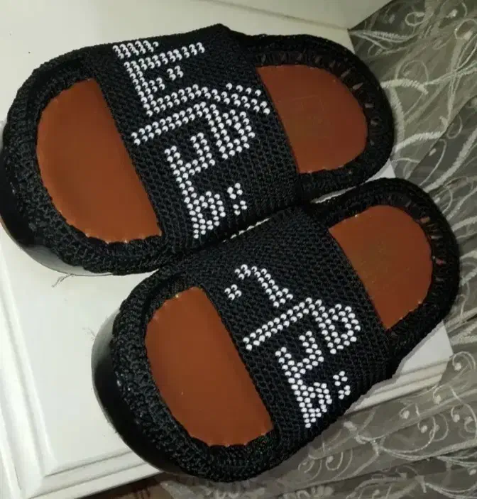 انواعدمپایزندانبافت.|کیف، کفش، کمربند|یاسوج, |دیوار