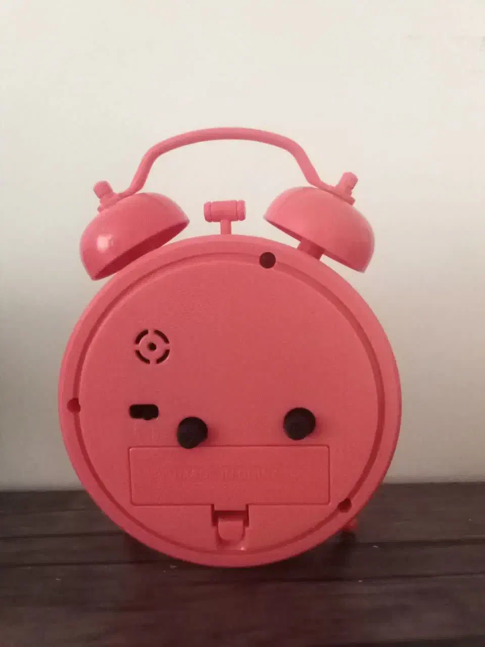 ساعت رومیزی|ساعت|گلبهار, شهر جدید گلبهار|دیوار