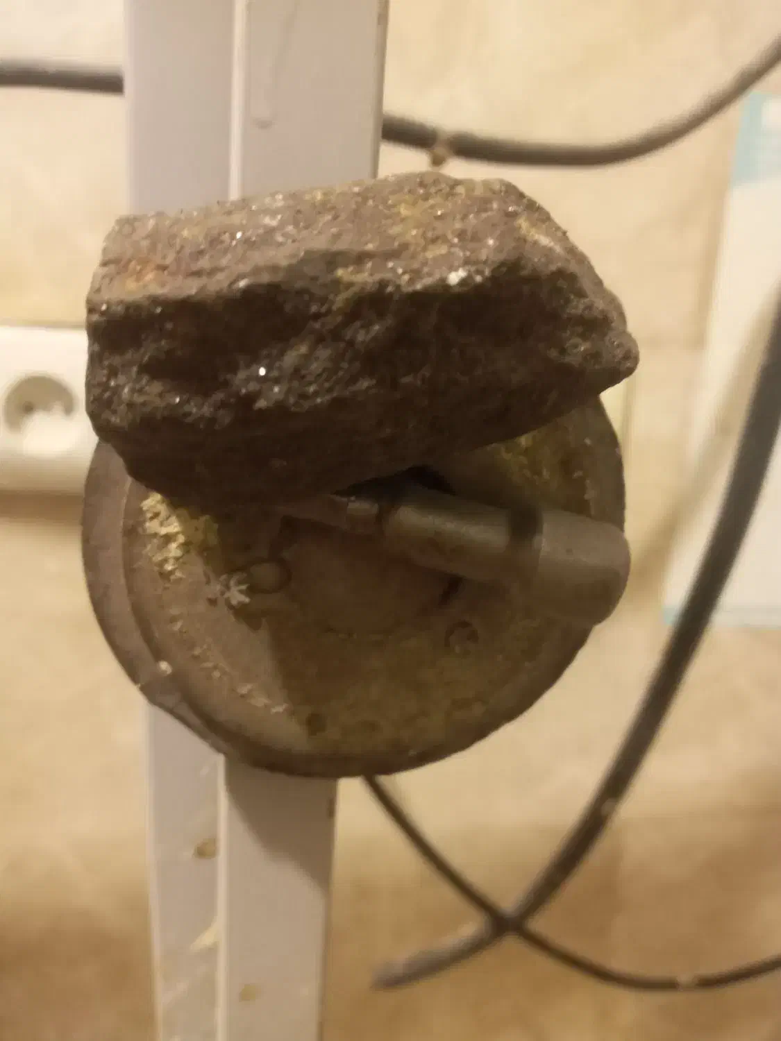 شهاب سنگ|کلکسیون اشیاء عتیقه|شوشتر, |دیوار