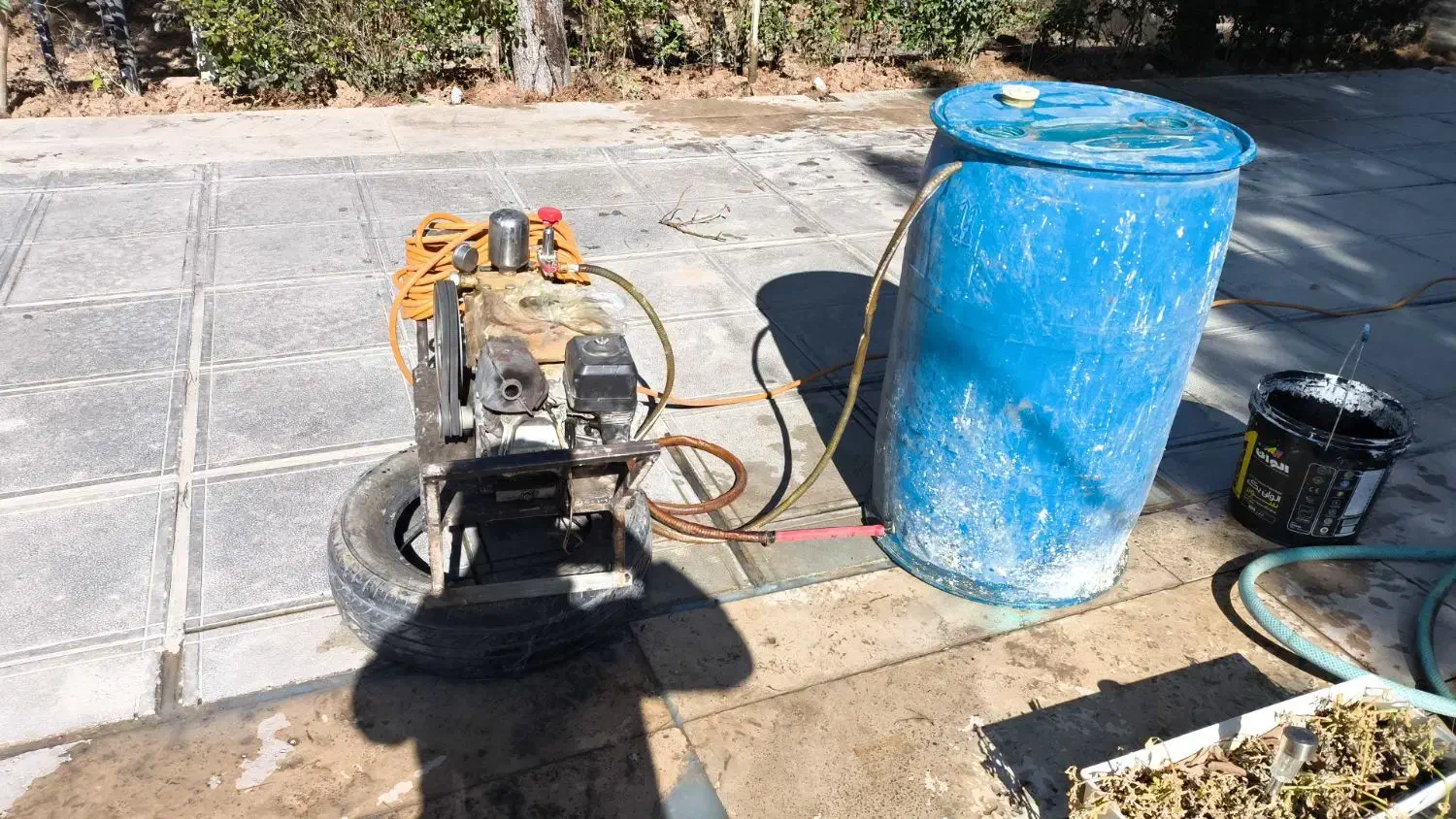 انجام تمامی خدمات باغبانی و فضای سبز ومحوطه|خدمات باغبانی و درختکاری|شیراز, شهرک گلستان|دیوار