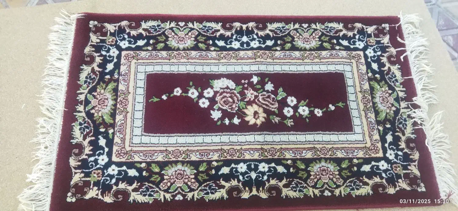 قالیچه نیم متری|پادری|فولادشهر, B7|دیوار