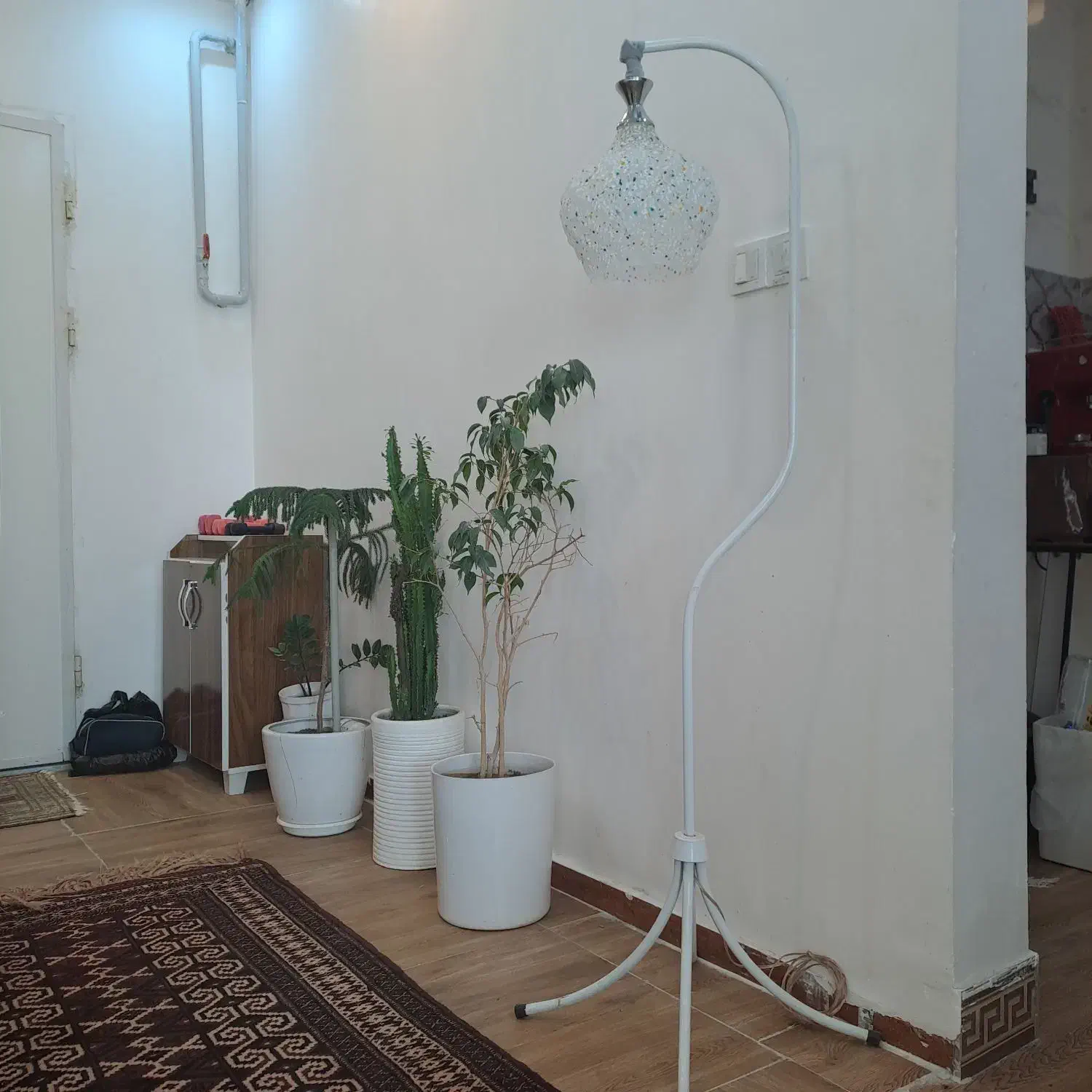 لوستر آباژور|چراغ خواب و آباژور|گنبد کاووس, |دیوار