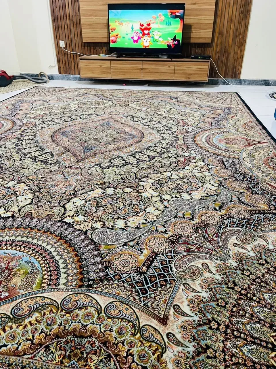 فروشی ۱۲متر سالم|فرش|بندر کنگان, |دیوار