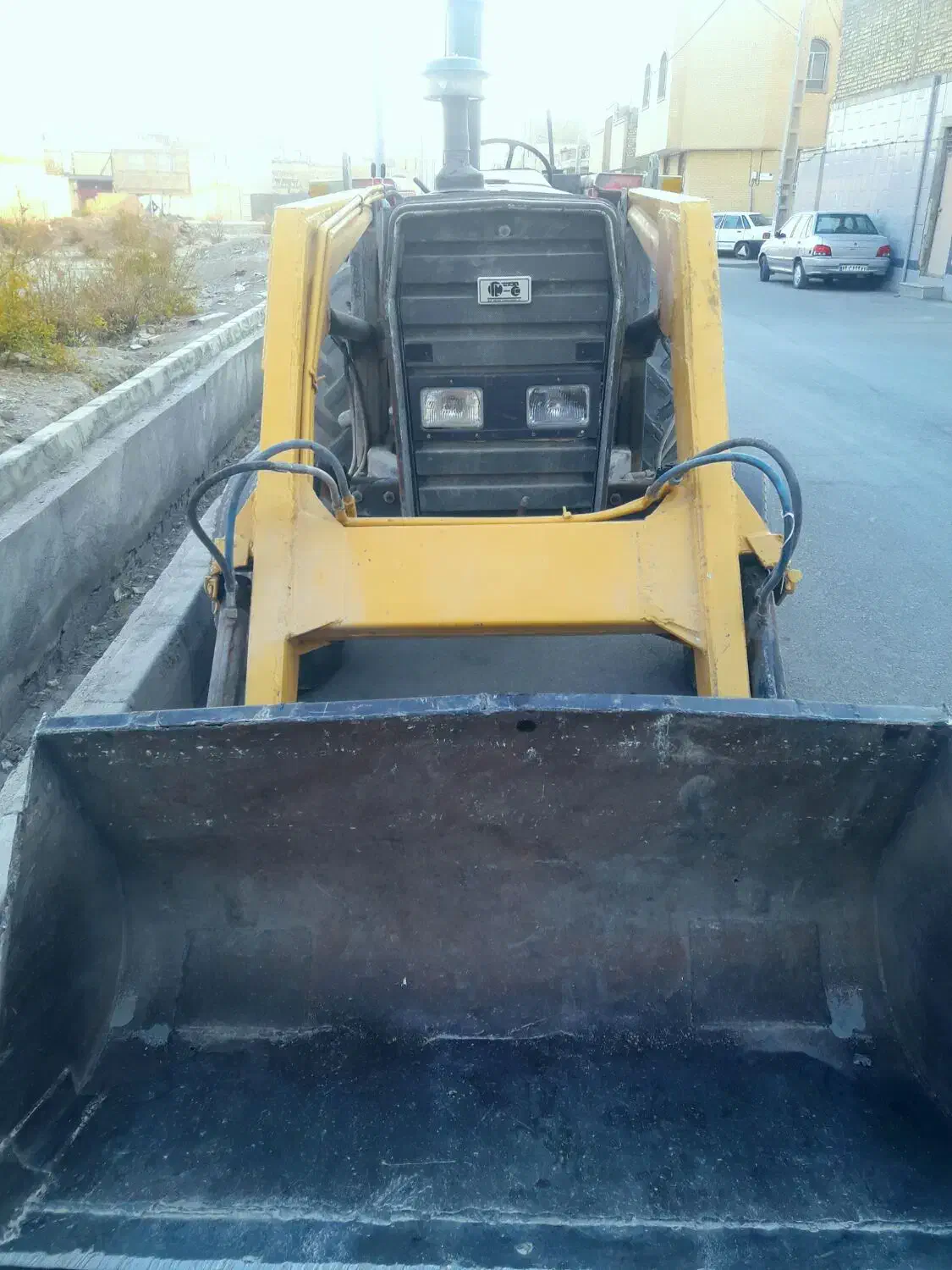 تراکتور فرگوسن ۲۸۵ بیلدار|خودرو سنگین|نجفآباد, شهدا|دیوار