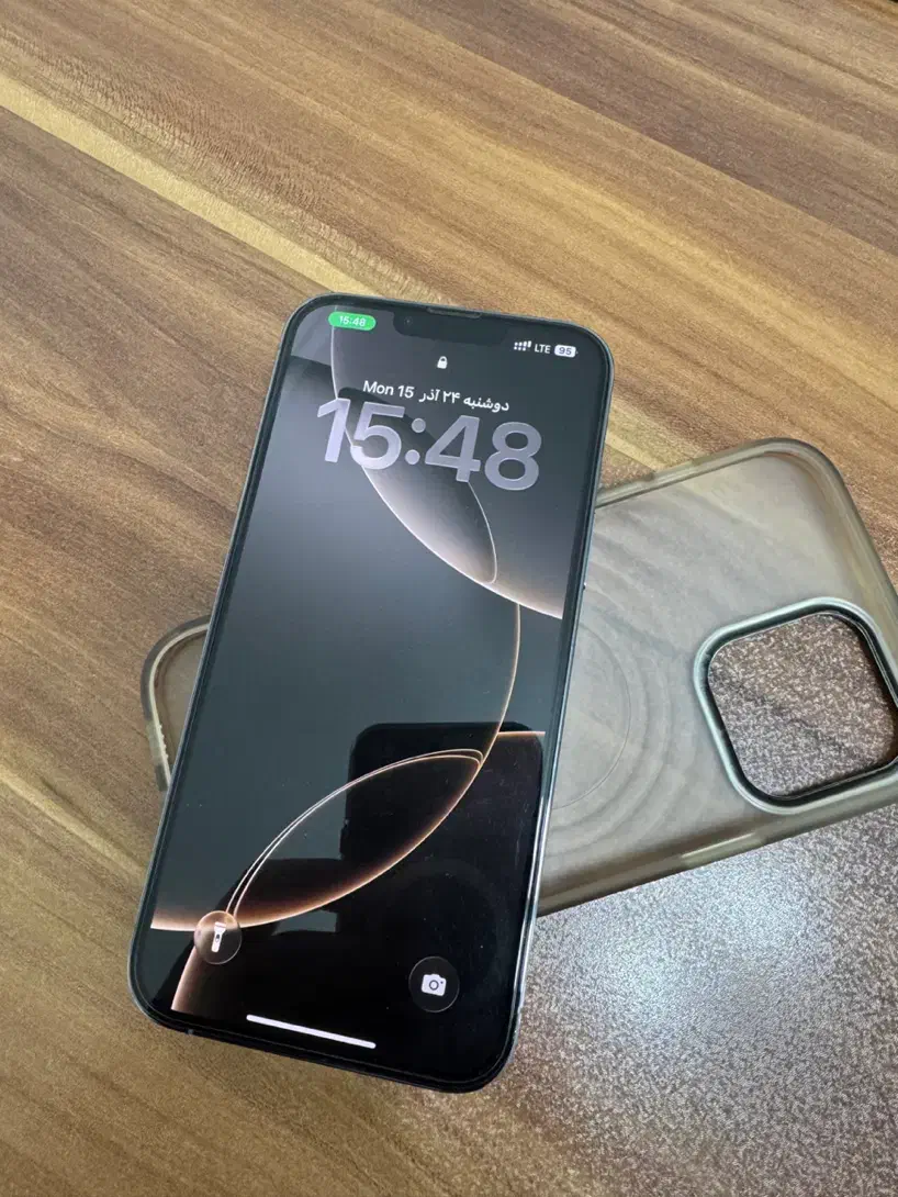 ۱۳ پرومکس|موبایل|اراک, |دیوار