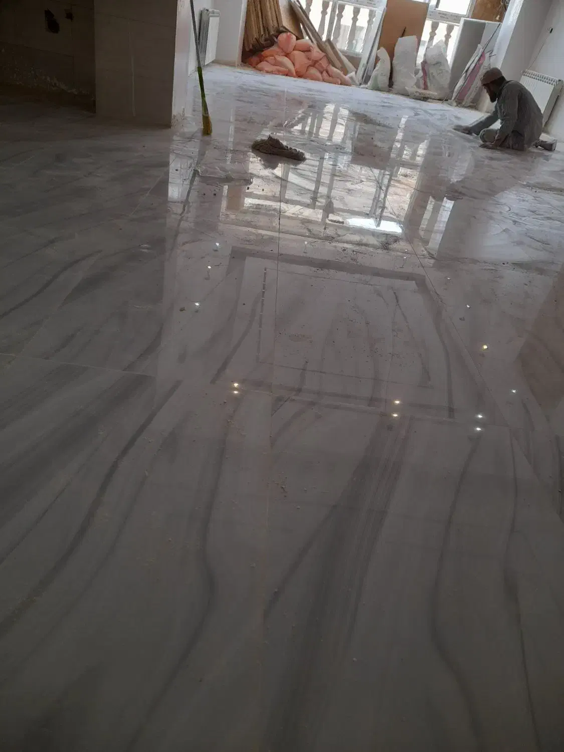 کاشیکار کاشی کاری سرامیک کار بصورت چسبی دوغابی|خدمات پیشه و مهارت|شهریار, شهریار|دیوار