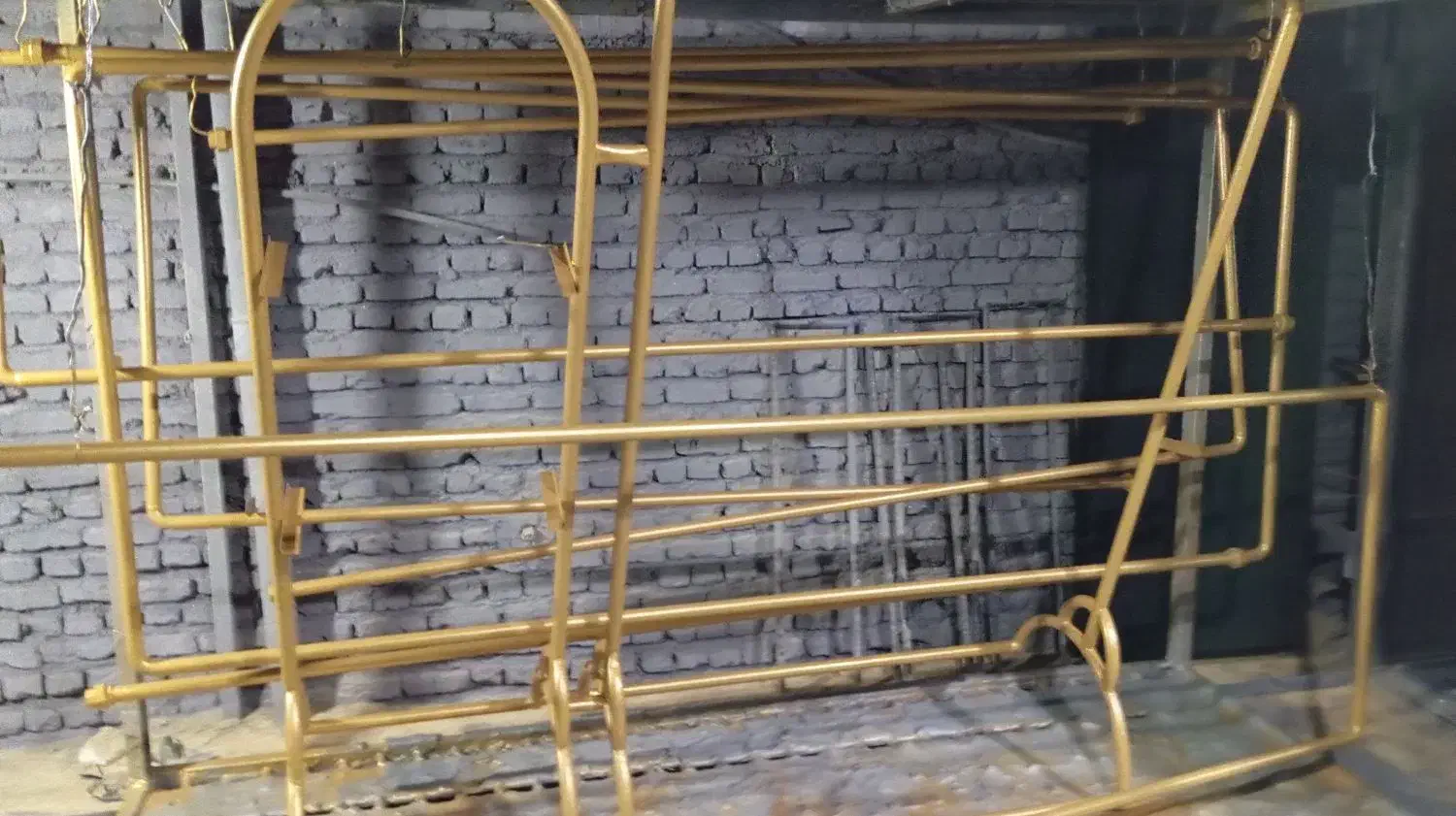 خدمات رنگ استاتیک. رنگ کوره ای . رنگ پودری و تولید|خدمات پیشه و مهارت|اصفهان, حصه جنوبی|دیوار