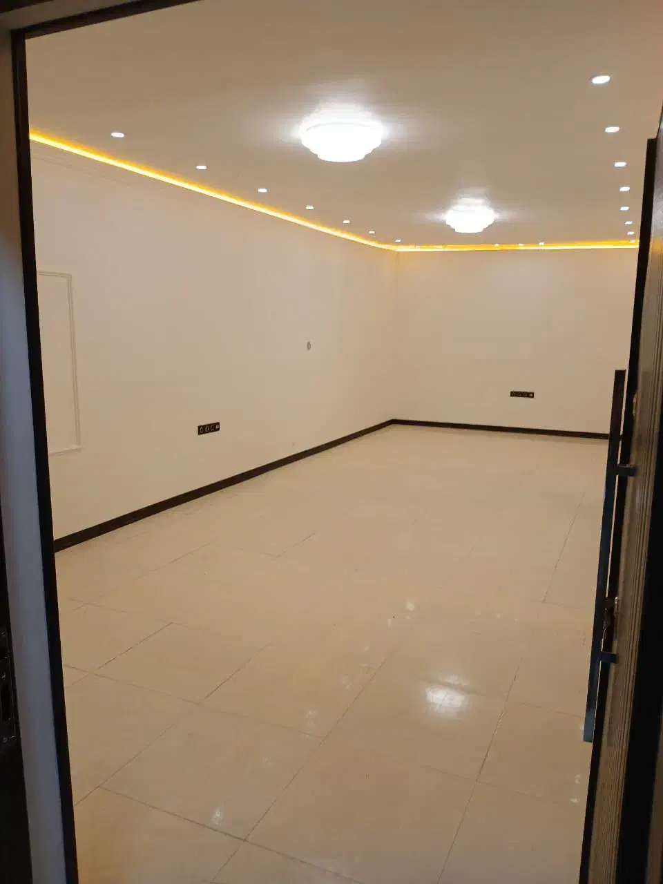 دورهمی،دوستانه،مجرد.متاهل|اجارهٔ کوتاه‌مدت ویلا و باغ|شهریار, اسکمان|دیوار