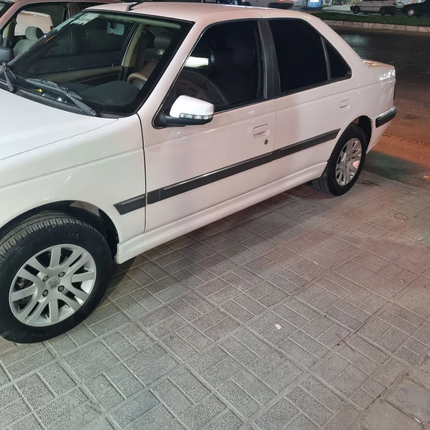 پارس سال ۴۰۲|خودرو سواری و وانت|خورموج, |دیوار