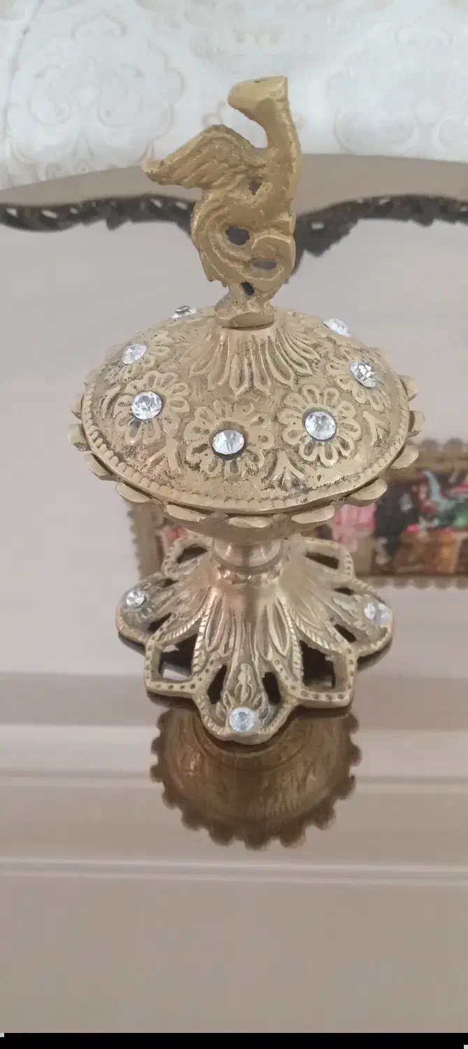 قندان برنزی یا برنجی درحدنو سنگین وزن|صنایع دستی و سایر لوازم تزئینی|گلستان (تهران), |دیوار
