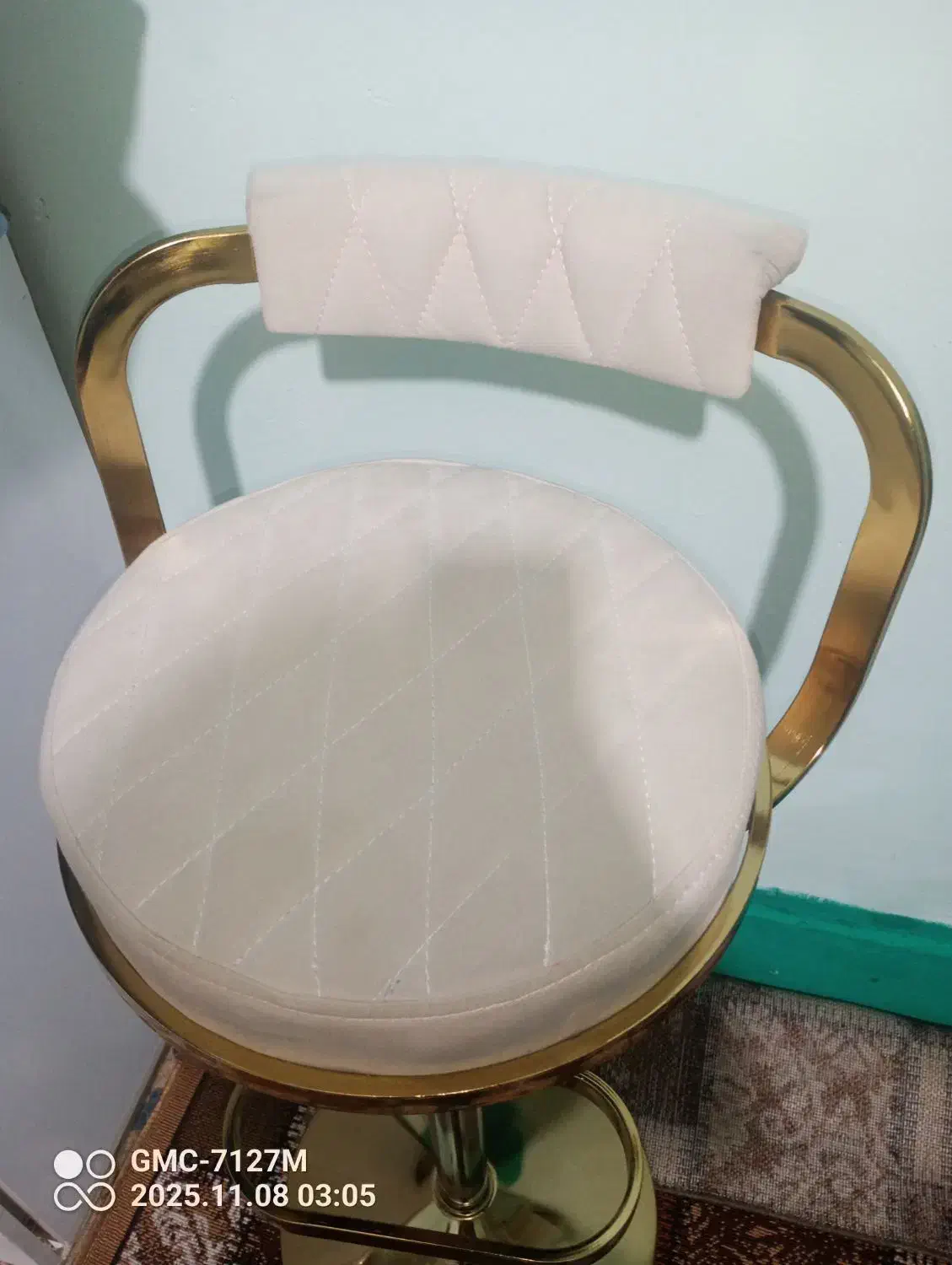 صندلی نونو|آرایشگاه و سالن‌های زیبایی|مسجد سلیمان, |دیوار