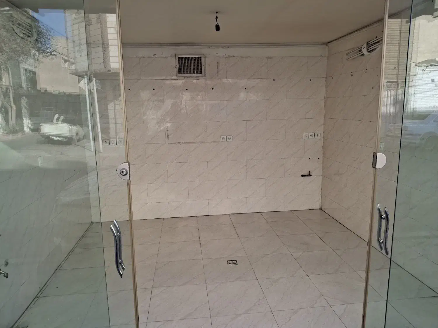 اجاره مغازه ۱۲ متری در سیزده آبان|اجارهٔ مغازه و غرفه|ری, سیزده آبان|دیوار