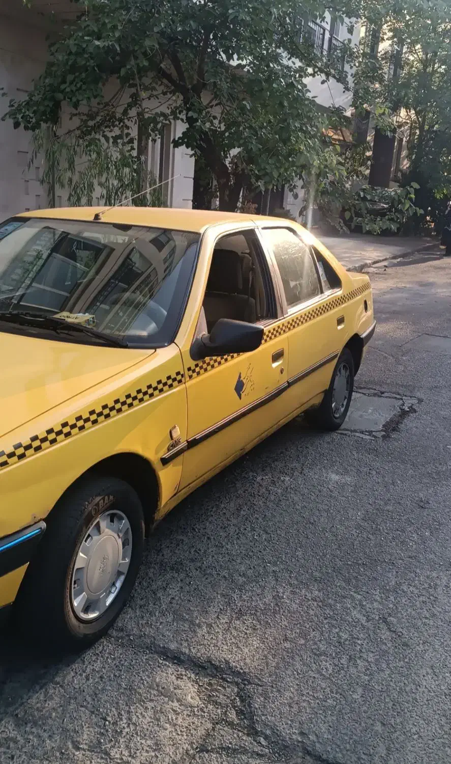 تاکسی پژو ۴۰۵ GLX دوگانه سوز مدل ۱۳۹۶|خودرو سواری و وانت|تهران, فدک|دیوار