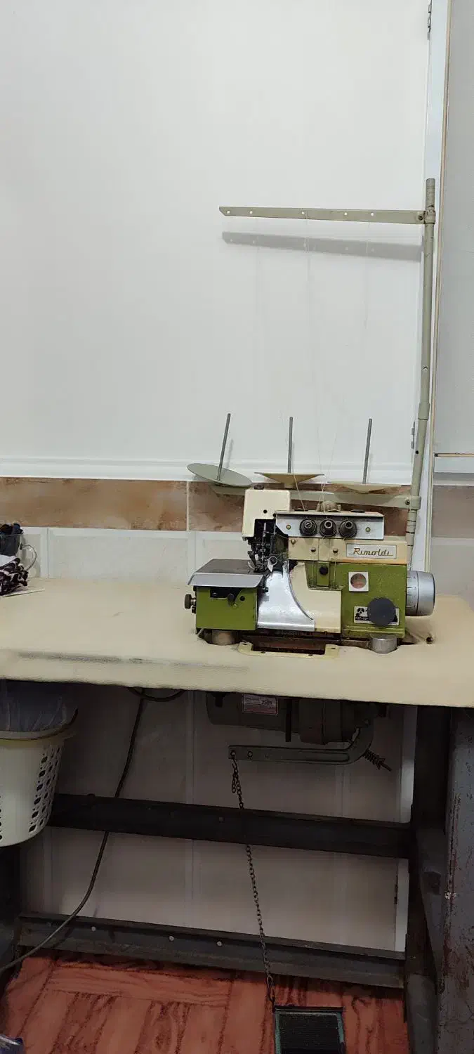 سردوز 3 نخ|چرخ خیاطی و ریسندگی|جوادآباد, |دیوار