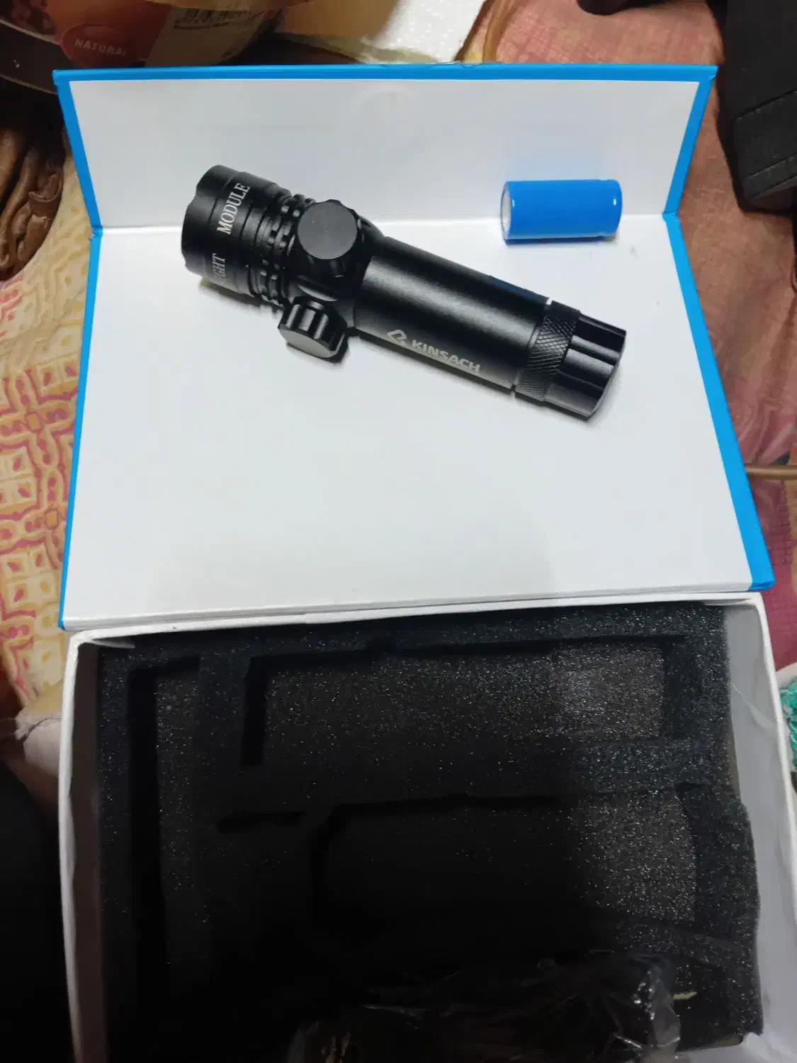 لیزر ۱۰۰۰متری سبزبا شارژر|کلکسیون و سرگرمی|تفرش, |دیوار