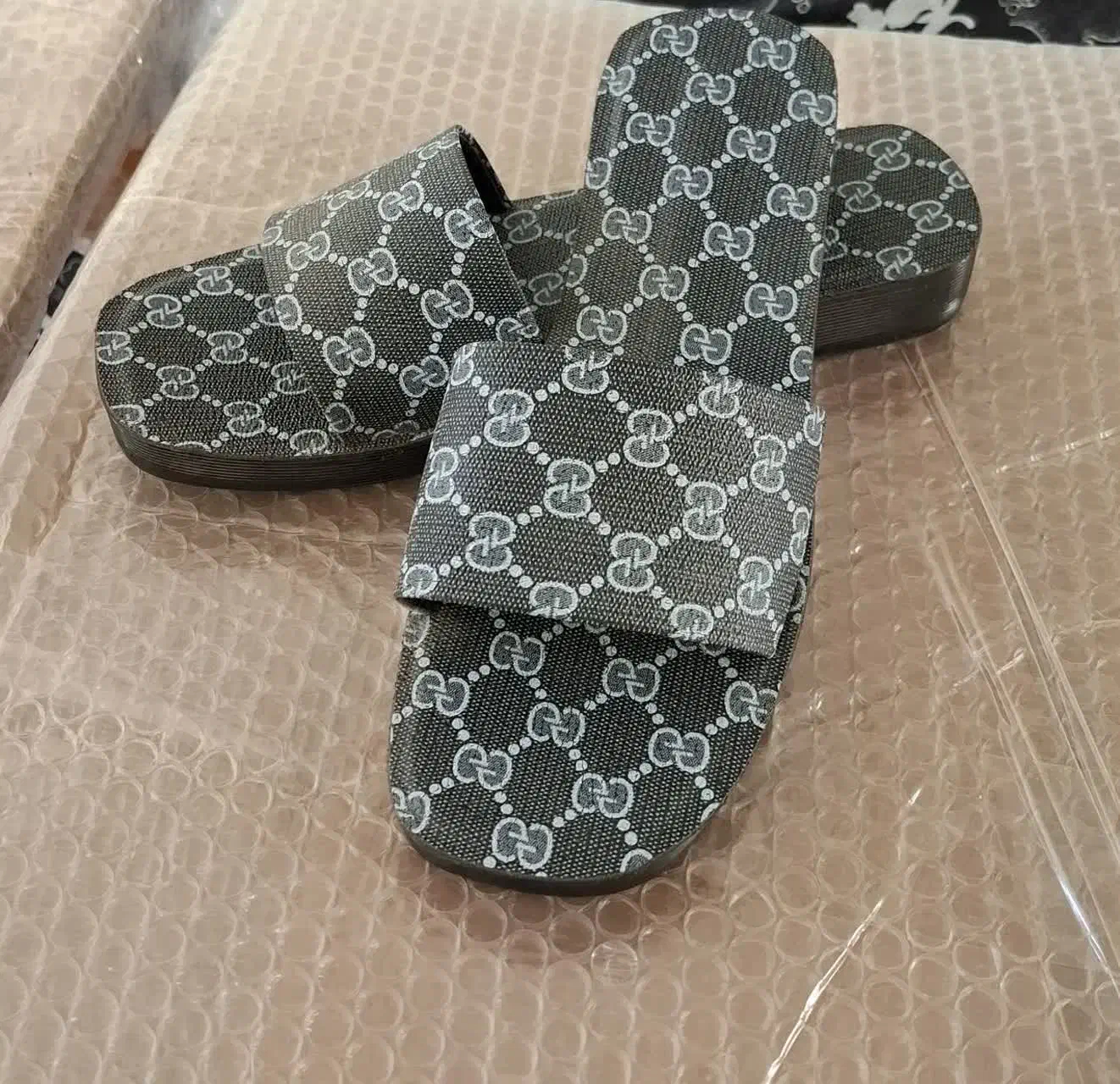 دمپایی روفرشی سایز ۳۹|کیف، کفش، کمربند|خرم‌آباد, |دیوار