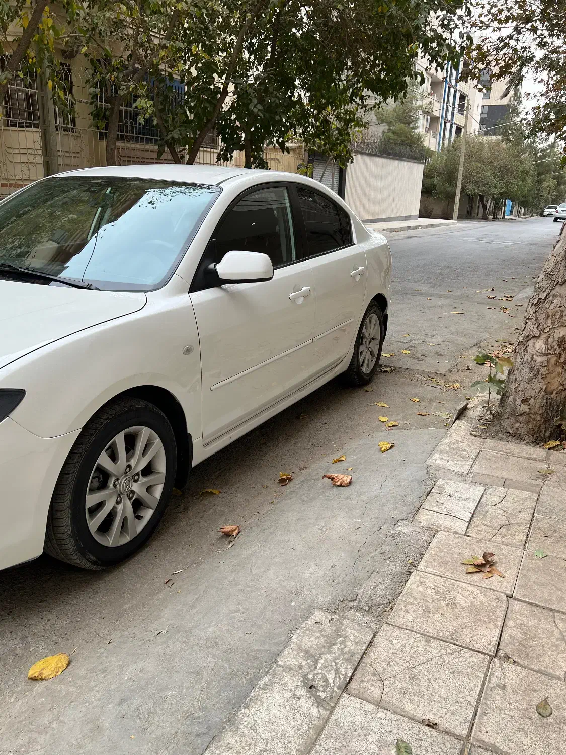 مزدا ۳ مدل ۸۸ بسیار تمیز|خودرو سواری و وانت|مشهد, اقبال|دیوار