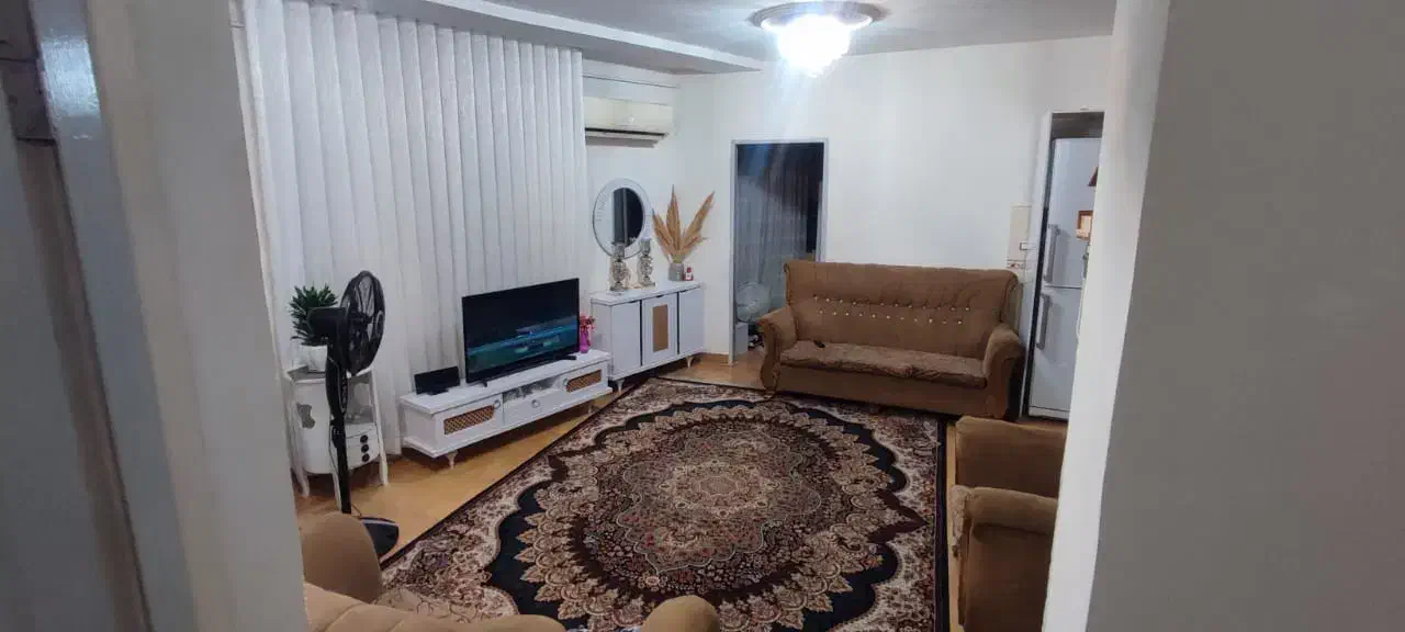 ۷۰ متری بر خیابان صمصام.گلزاران|فروش آپارتمان|رشت, گلزاران|دیوار