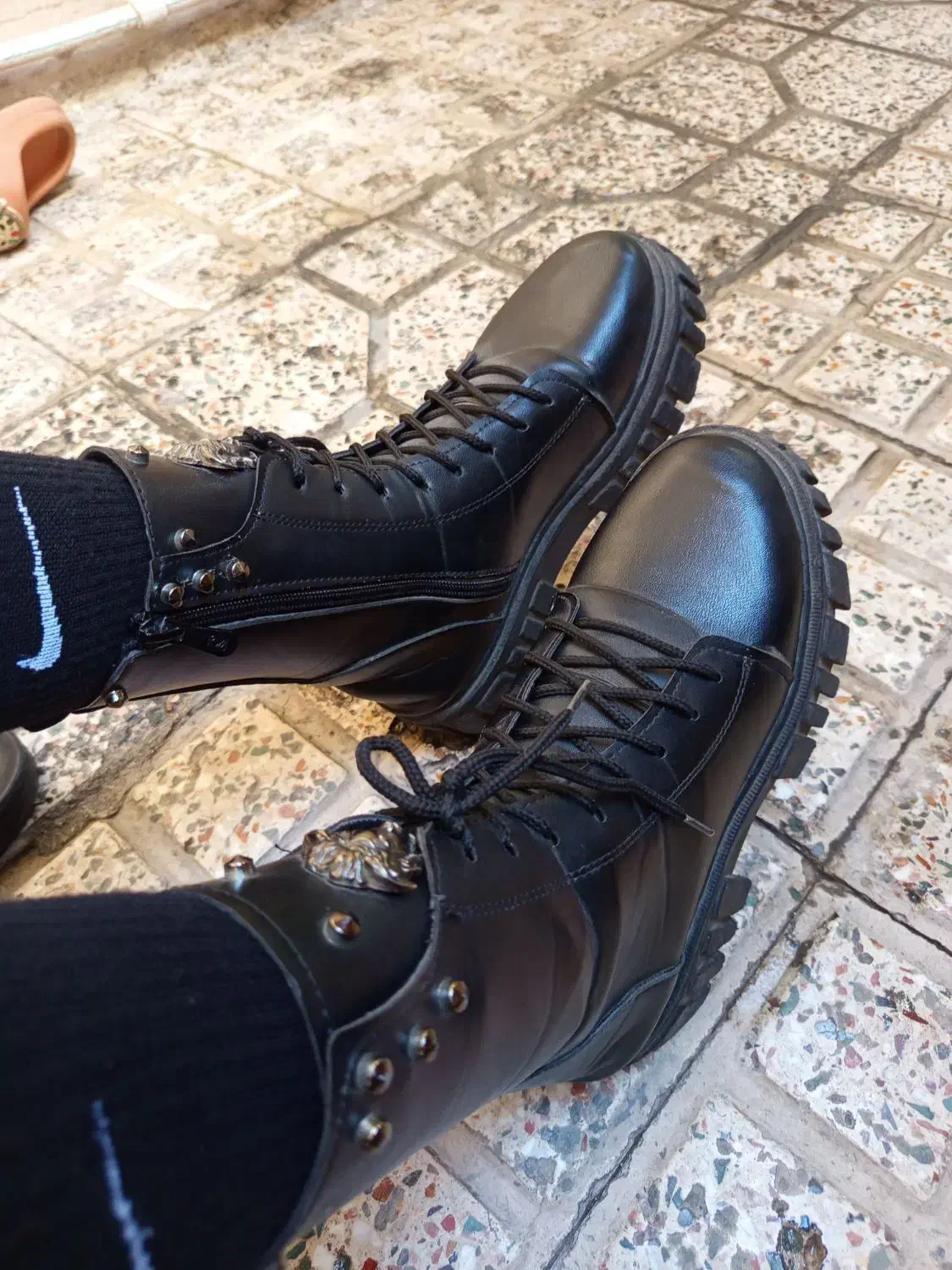 نیم بوت سایز ۳۸|کیف، کفش، کمربند|اسلام‌شهر, شهرک امام حسین (میان آباد)|دیوار