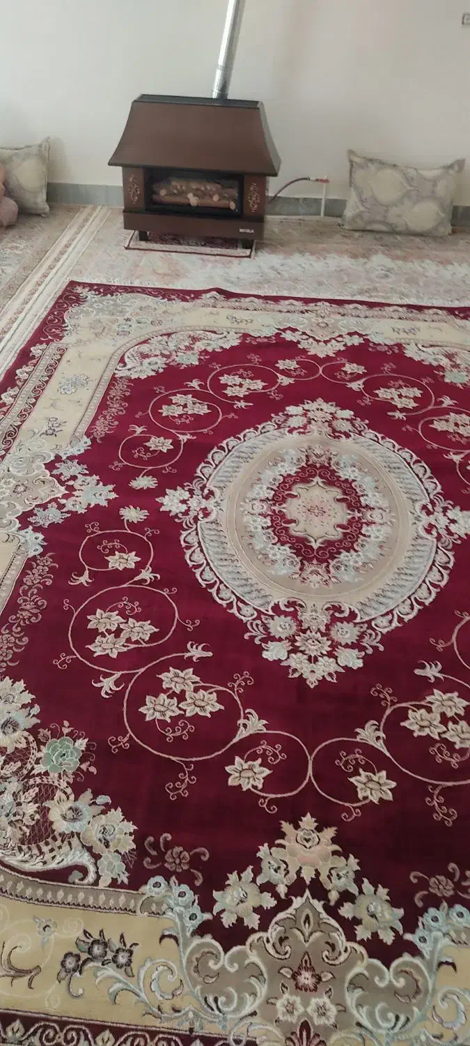 فرش سالم ۱۲متری|فرش|بروجرد, |دیوار